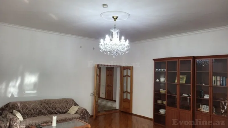 Kirayə verilir 4 otaqlı Mənzil Yeni tikili 150 m² 28 May m. - şəkil 6