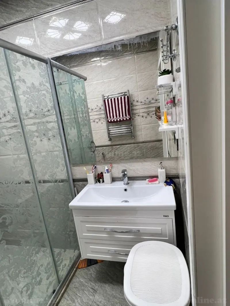 Satılır 3 otaqlı Mənzil Yeni tikili 135 m² İnşaatçılar m. - şəkil 6