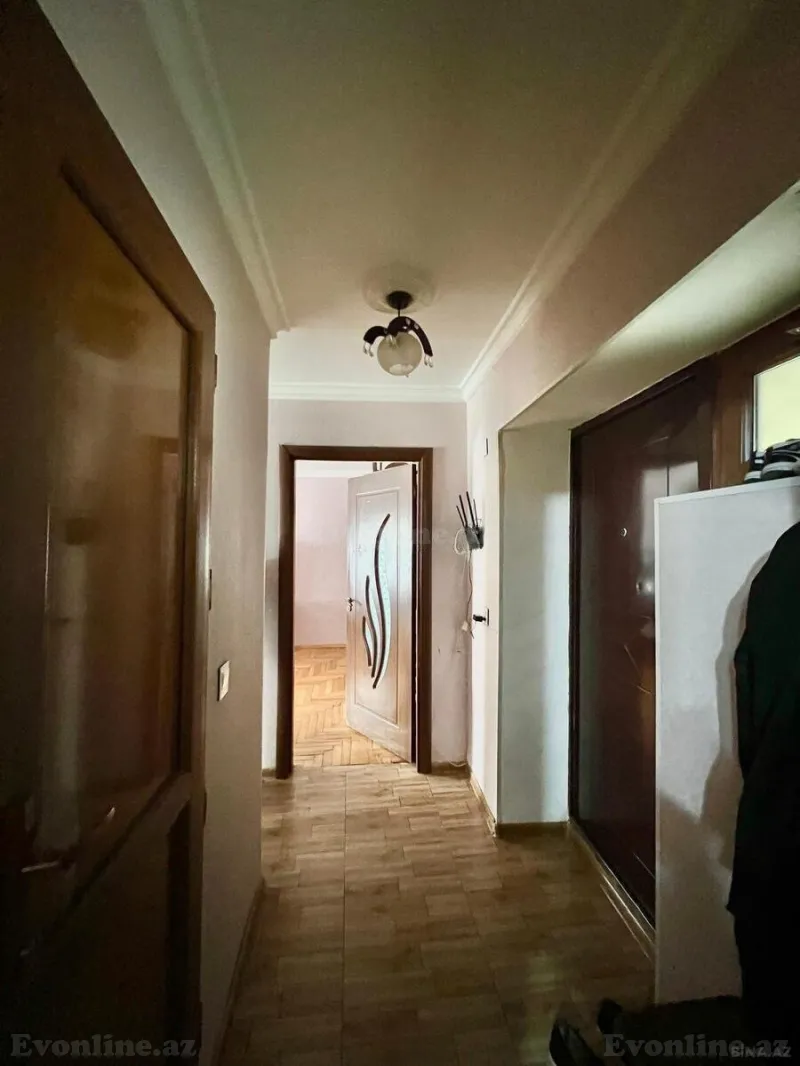 Kirayə verilir 3 otaqlı Mənzil Köhnə tikili 65 m² Neftçilər m. - şəkil 9