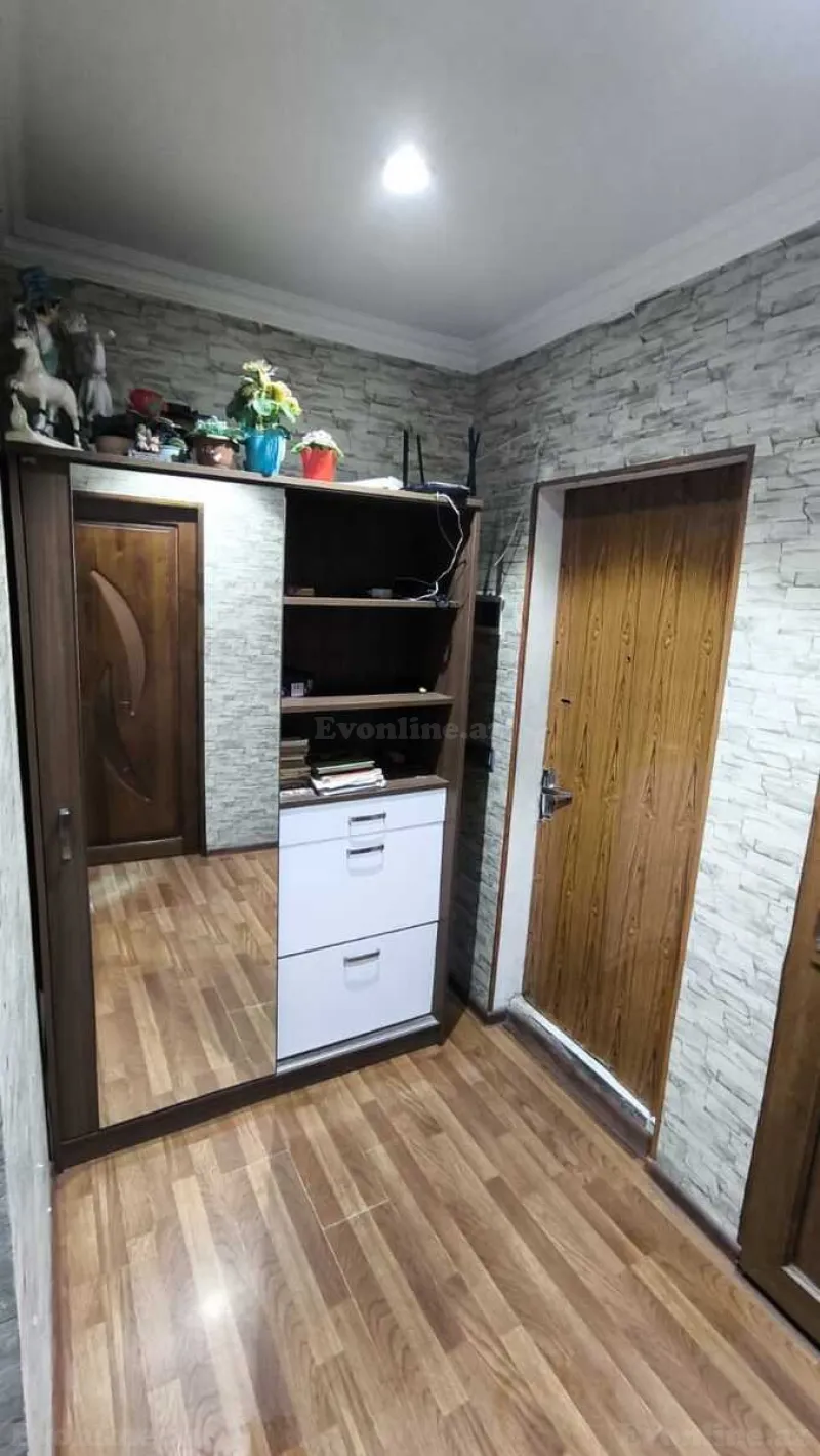 Satılır 2 otaqlı Mənzil Köhnə tikili 45 m² Qaraçuxur - şəkil 4