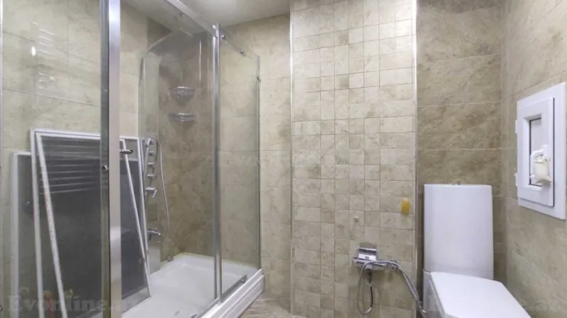 Satılır 3 otaqlı Mənzil Yeni tikili 135 m² Qara Qarayev m. - şəkil 22