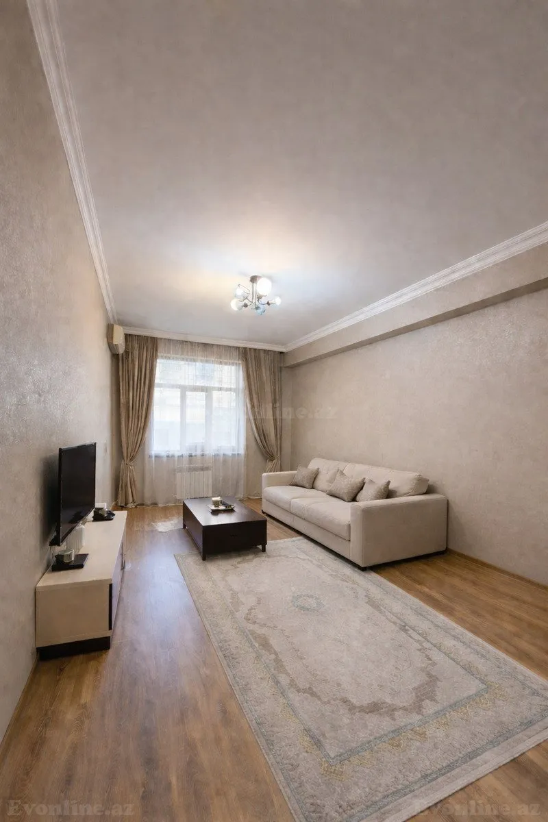 Satılır 2 otaqlı Mənzil Yeni tikili 100.5 m² 8 Noyabr m.