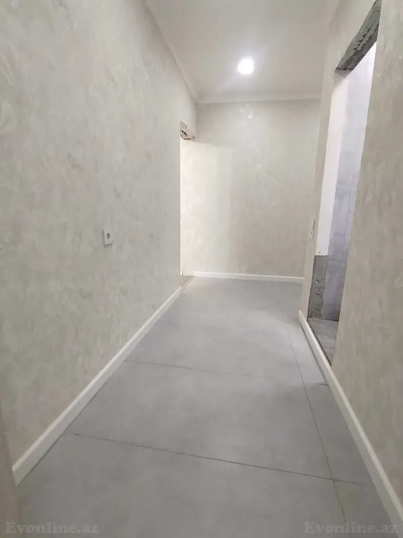 Satılır 1 otaqlı Mənzil Köhnə tikili 35 m² 8-ci mikrorayon - şəkil 2