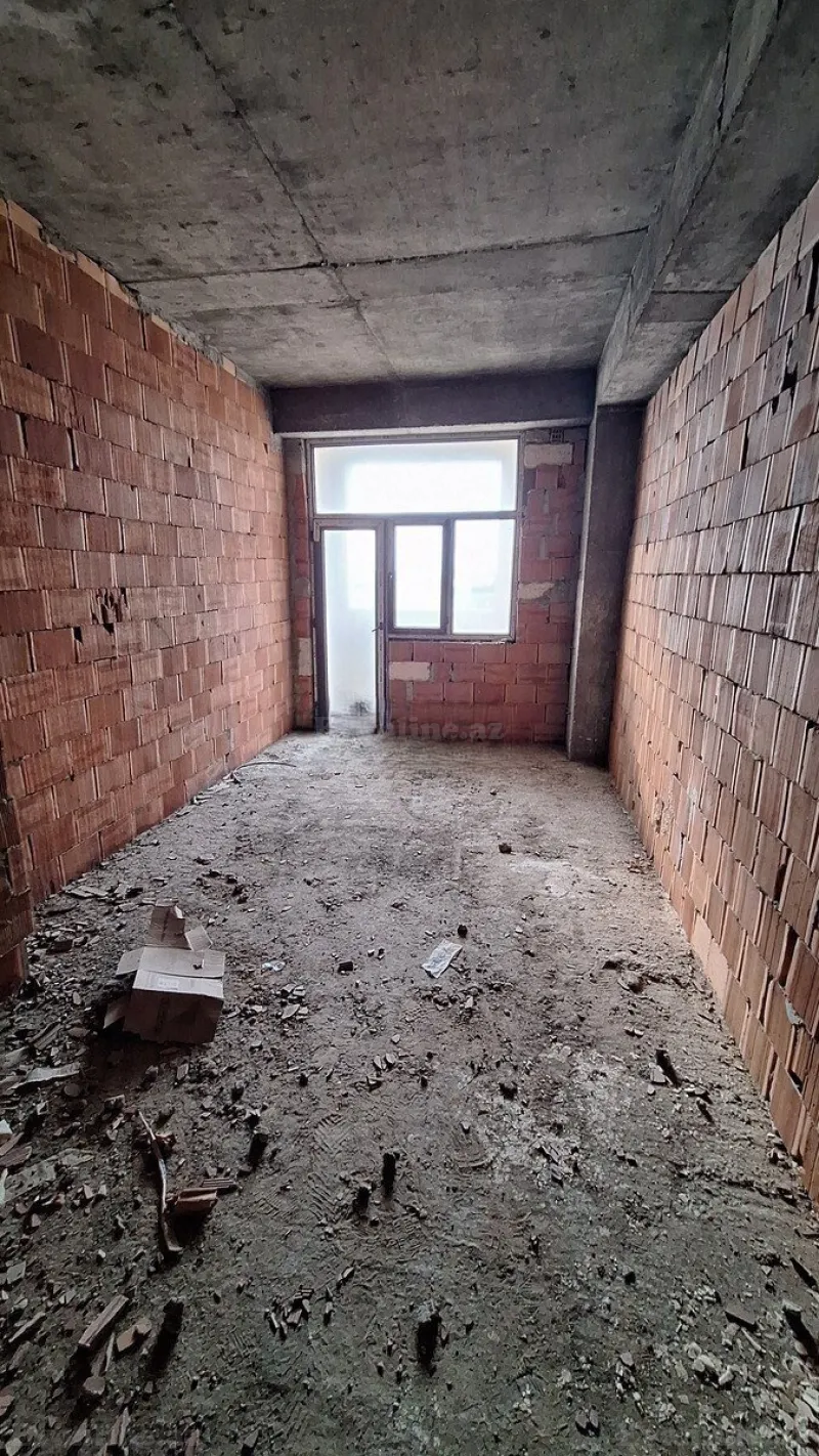 Satılır 1 otaqlı Mənzil Yeni tikili 70 m² Suraxanı r. - şəkil 2