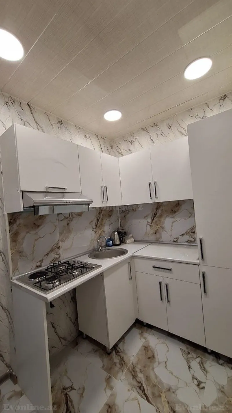 Satılır 2 otaqlı Mənzil Köhnə tikili 50 m² 3-cü mikrorayon - şəkil 7