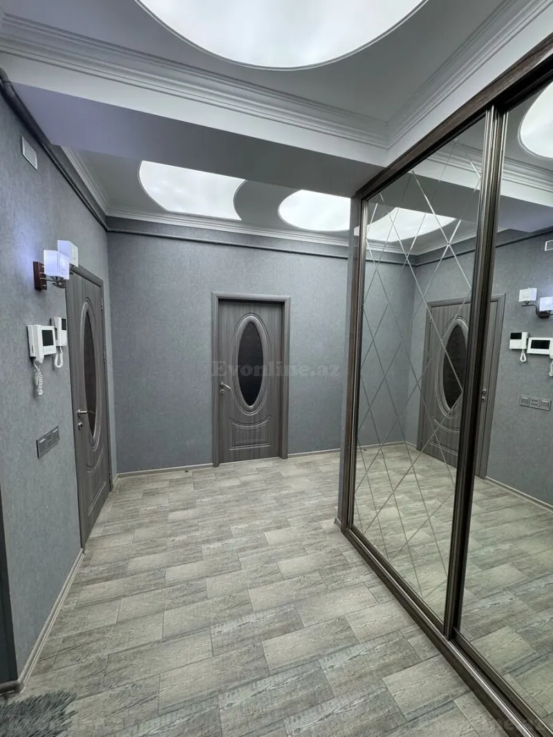 Kirayə verilir 3 otaqlı Mənzil Yeni tikili 130 m² Bayıl - şəkil 14