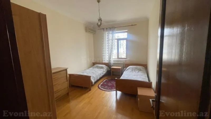 Kirayə verilir 5 otaqlı Mənzil Köhnə tikili 200 m² Yasamal - şəkil 3