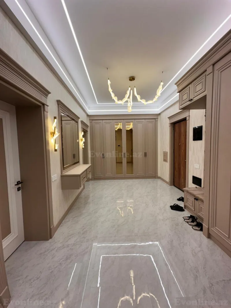 Satılır 4 otaqlı Mənzil Yeni tikili 195 m² 28 May m. - şəkil 4