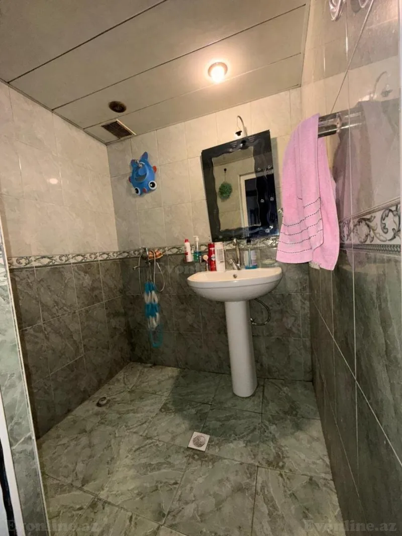 Satılır 4 otaqlı Mənzil Köhnə tikili 130 m² Yasamal - şəkil 18