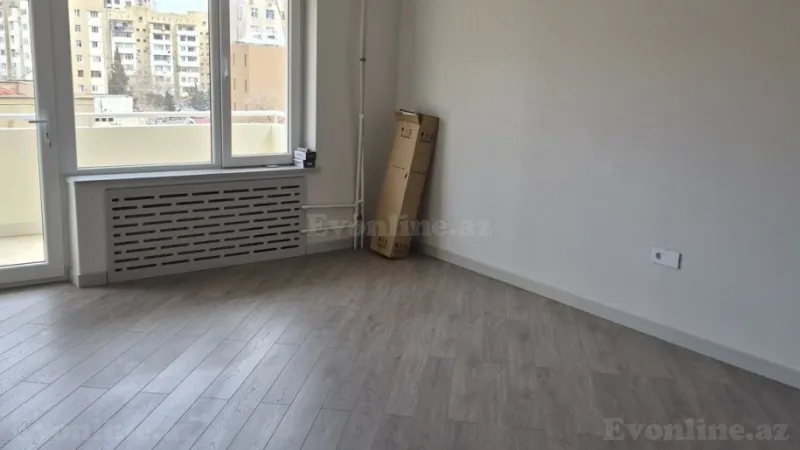 Satılır 3 otaqlı Mənzil Köhnə tikili 90 m² Xətai m. - şəkil 2