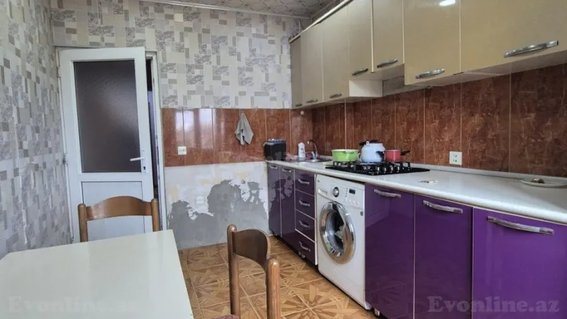 Satılır 4 otaqlı Mənzil Köhnə tikili 100 m² Yasamal - şəkil 8