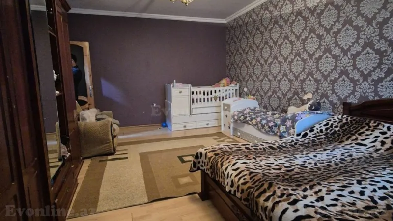 Satılır 4 otaqlı Mənzil Köhnə tikili 100 m² Yasamal - şəkil 13