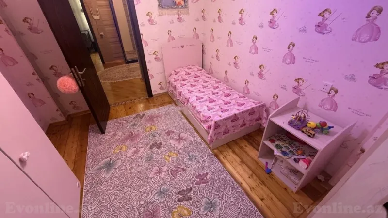 Satılır 4 otaqlı Mənzil Köhnə tikili 90 m² Suraxanı r. - şəkil 5