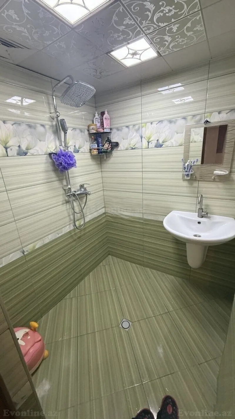 Satılır 4 otaqlı Mənzil Köhnə tikili 90 m² Suraxanı r. - şəkil 13