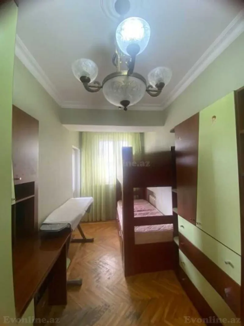 Satılır 4 otaqlı Mənzil Köhnə tikili 105 m² Elmlər Akademiyası m. - şəkil 6