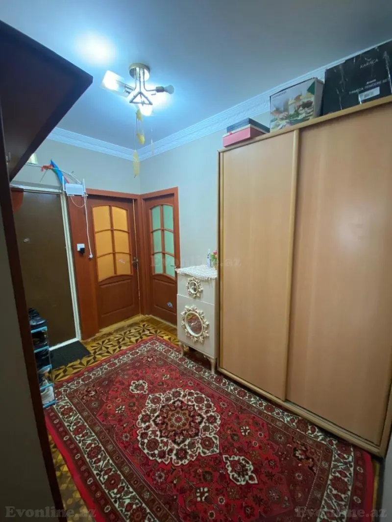 Satılır 2 otaqlı Mənzil Köhnə tikili 61 m² Xətai m. - şəkil 3