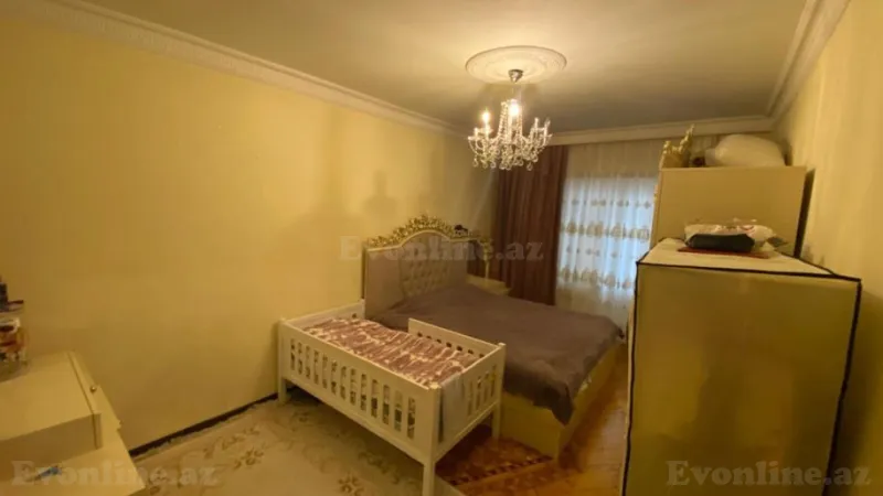 Satılır 2 otaqlı Mənzil Köhnə tikili 61 m² Xətai m. - şəkil 13