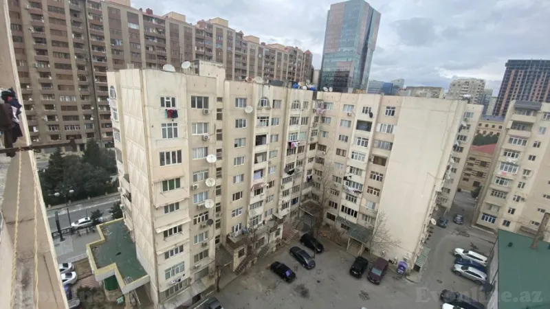 Satılır 2 otaqlı Mənzil Köhnə tikili 61 m² Xətai m. - şəkil 15