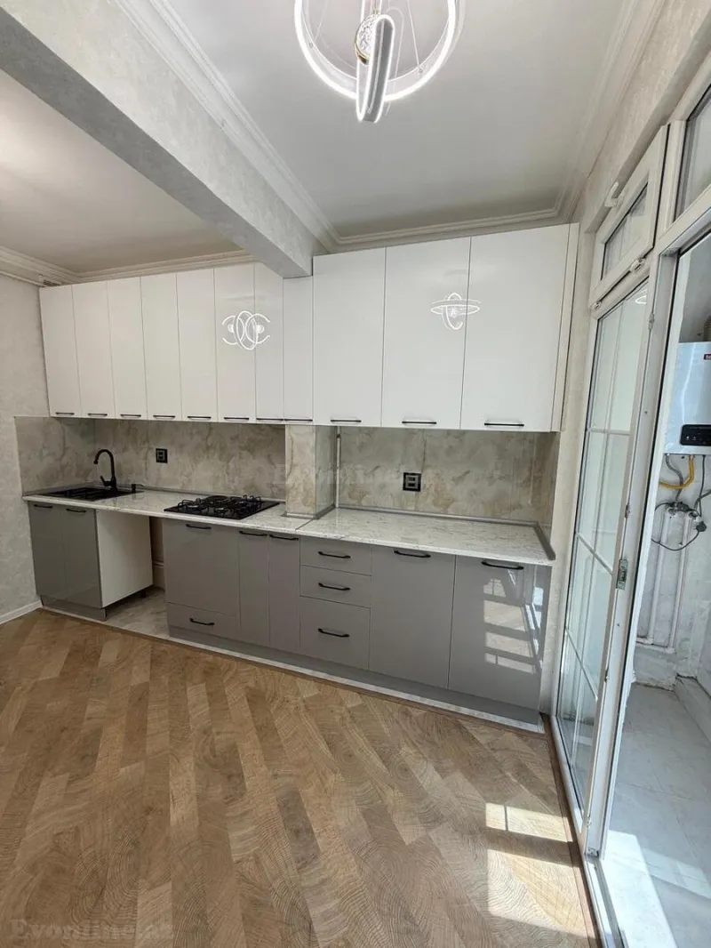 Satılır 2 otaqlı Mənzil Köhnə tikili 60 m² Həzi Aslanov m. - şəkil 8