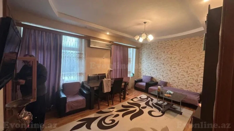 Bakı, Səbail r.da 2 otaqlı mənzil kirayə verilir