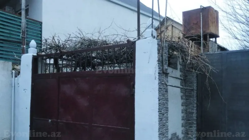 Satılır 3 otaqlı Mənzil Köhnə tikili 140 m² Sabunçu r. - şəkil 2