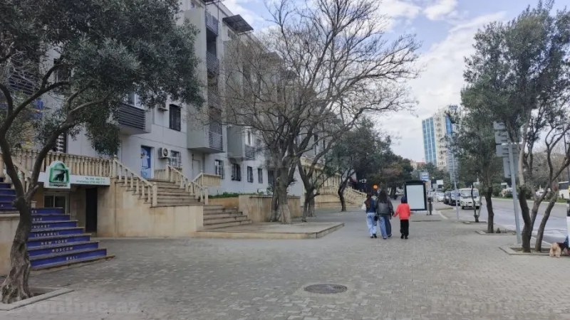 Satılır 2 otaqlı Mənzil Köhnə tikili 52 m² Yasamal - şəkil 2