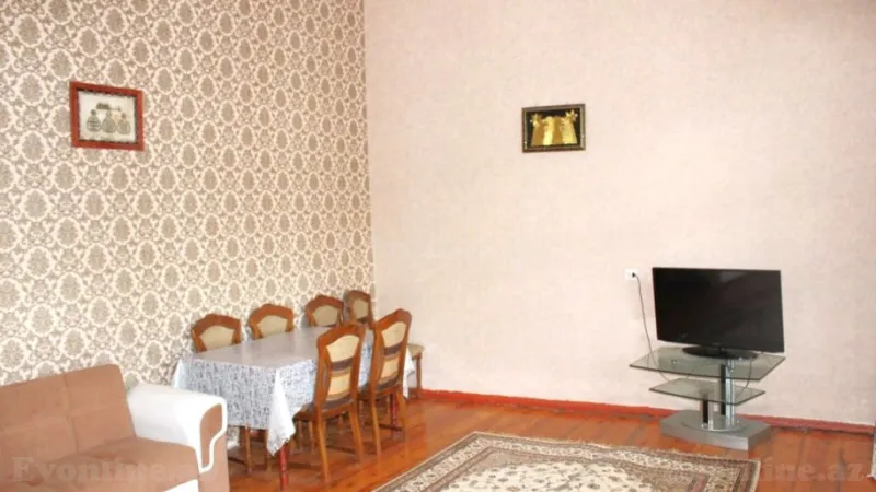 Kirayə verilir 3 otaqlı Mənzil Köhnə tikili 100 m² İçərişəhər m. - şəkil 2