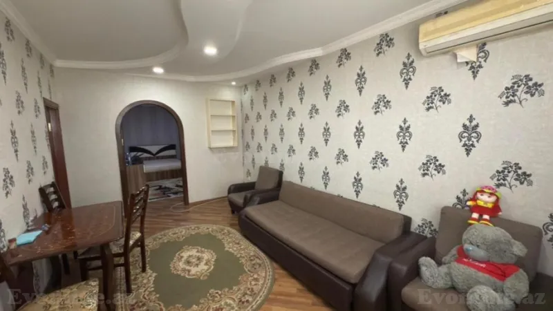 Kirayə verilir 2 otaqlı Mənzil Köhnə tikili 60 m² 6-cı mikrorayon - şəkil 2