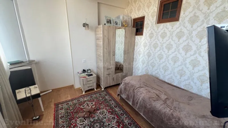 Satılır 4 otaqlı Mənzil Yeni tikili 141 m² Nizami r. - şəkil 5