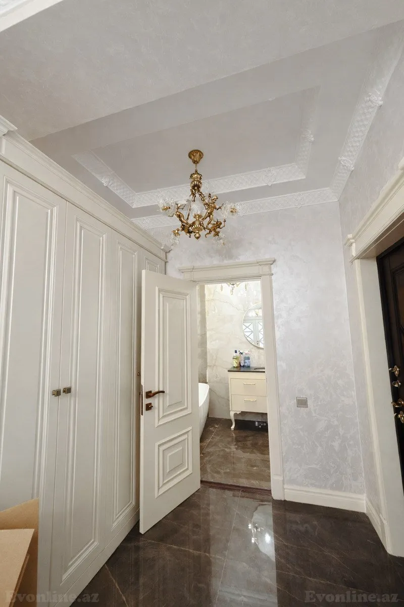 Kirayə verilir 3 otaqlı Mənzil Yeni tikili 124 m² Xətai m.