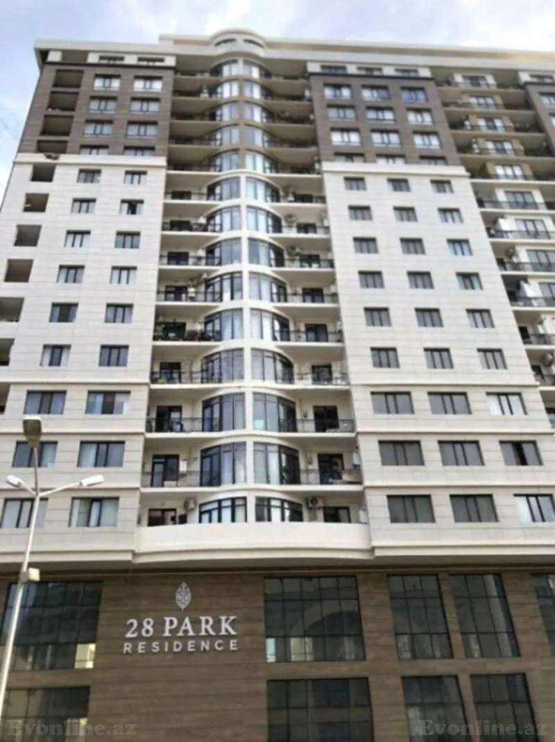Satılır 3 otaqlı Mənzil Yeni tikili 112.5 m² 28 May m.