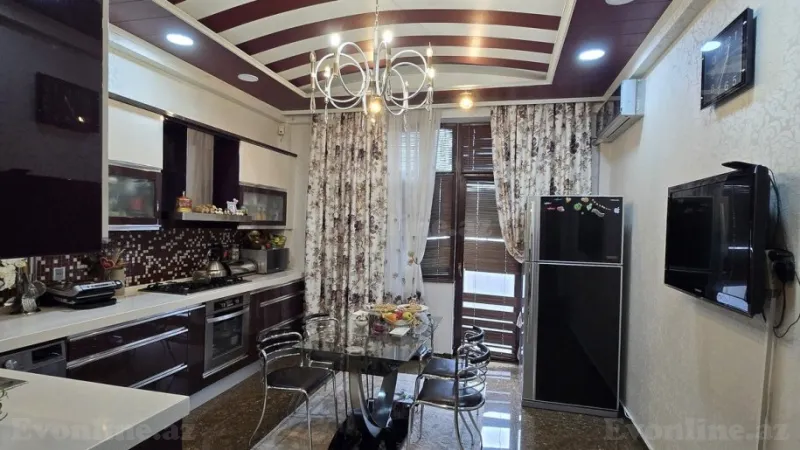 Satılır 3 otaqlı Mənzil Yeni tikili 160 m² Nəsimi r. - şəkil 4