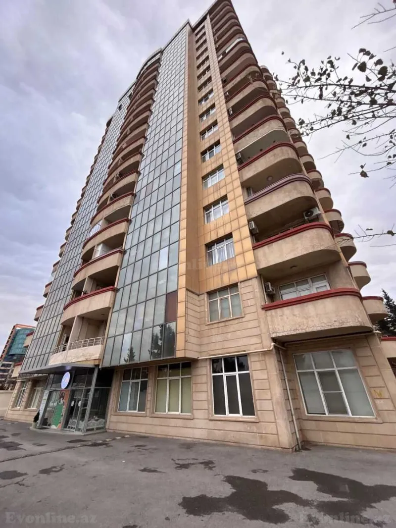 Kirayə verilir 3 otaqlı Mənzil Yeni tikili 185 m² Nəsimi r.