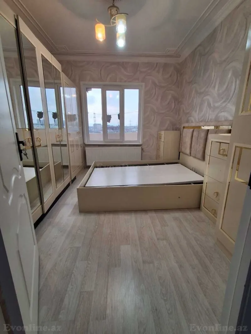 Satılır 2 otaqlı Mənzil Köhnə tikili 75 m² Xırdalan - şəkil 4