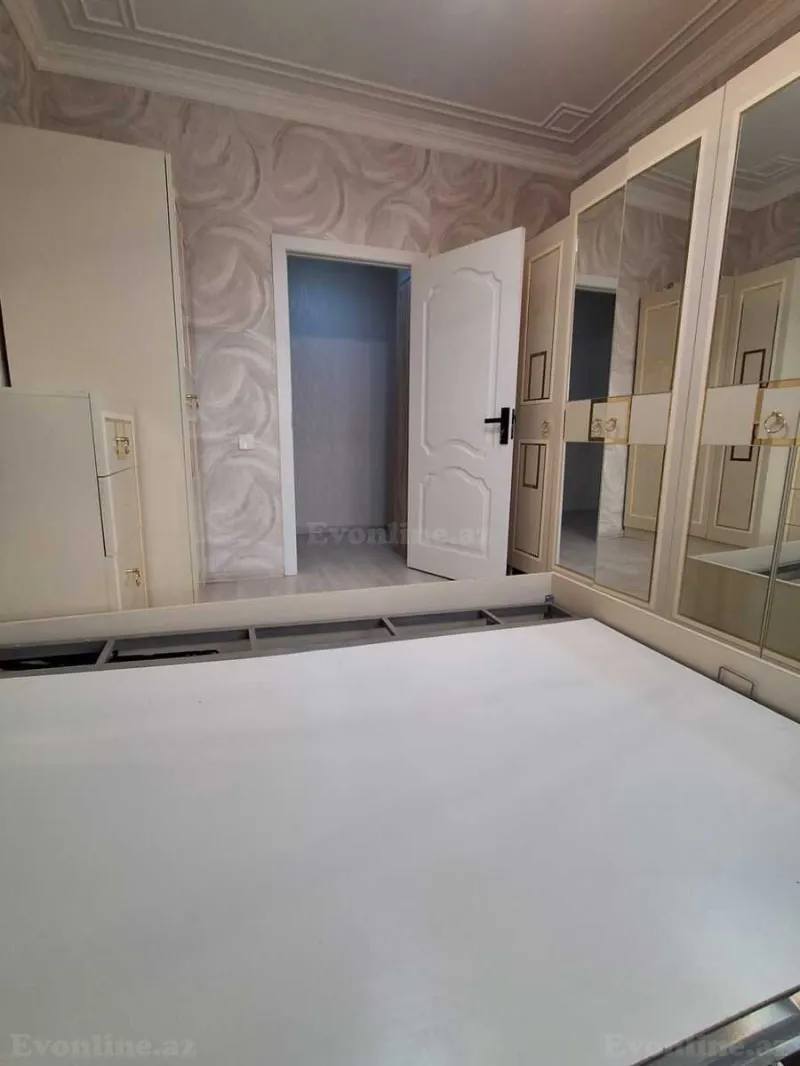 Satılır 2 otaqlı Mənzil Köhnə tikili 75 m² Xırdalan - şəkil 6