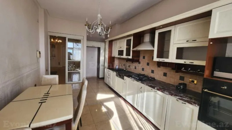 Satılır 4 otaqlı Mənzil Yeni tikili 195 m² Nizami m. - şəkil 13