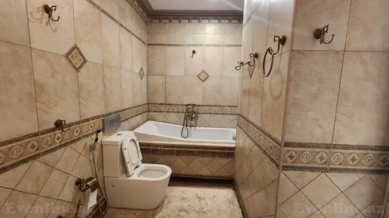 Satılır 4 otaqlı Mənzil Yeni tikili 195 m² Nizami m. - şəkil 22