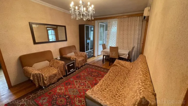Kirayə verilir 3 otaqlı Mənzil Köhnə tikili 46 m² Nəriman Nərimanov m.