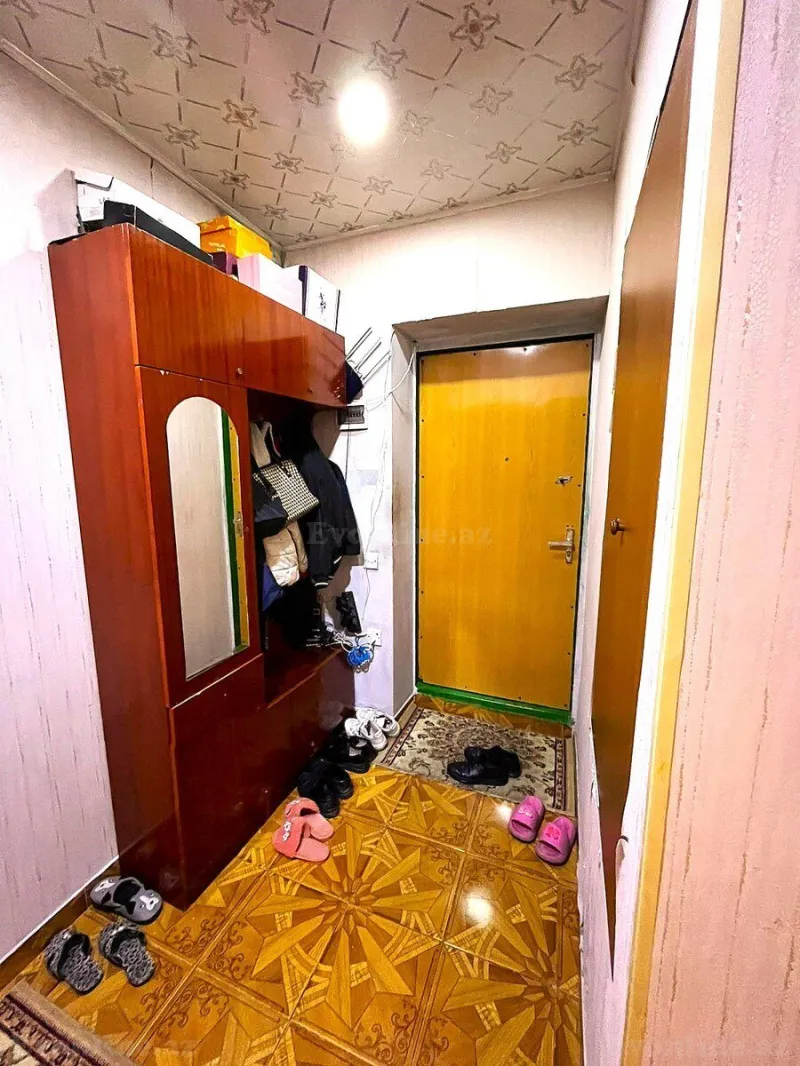 Satılır 4 otaqlı Mənzil Köhnə tikili 110 m² Yasamal r. - şəkil 18