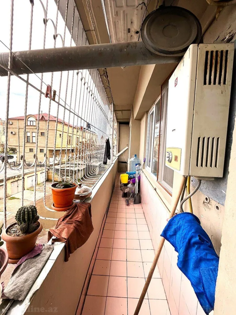 Satılır 4 otaqlı Mənzil Köhnə tikili 110 m² Yasamal r. - şəkil 19