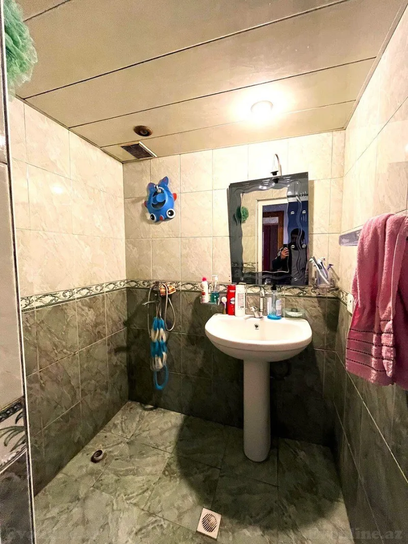 Satılır 4 otaqlı Mənzil Köhnə tikili 110 m² Yasamal r. - şəkil 22