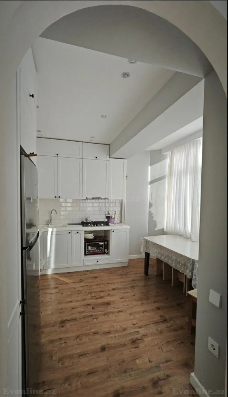 Satılır 4 otaqlı Mənzil Yeni tikili 100 m² 8-ci kilometr - şəkil 3