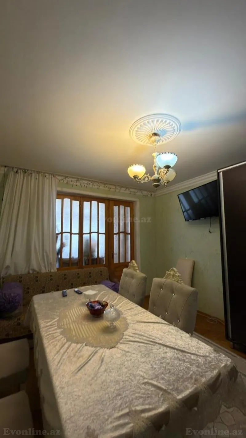 Satılır 4 otaqlı Mənzil Köhnə tikili 85 m² Əhmədli - şəkil 2