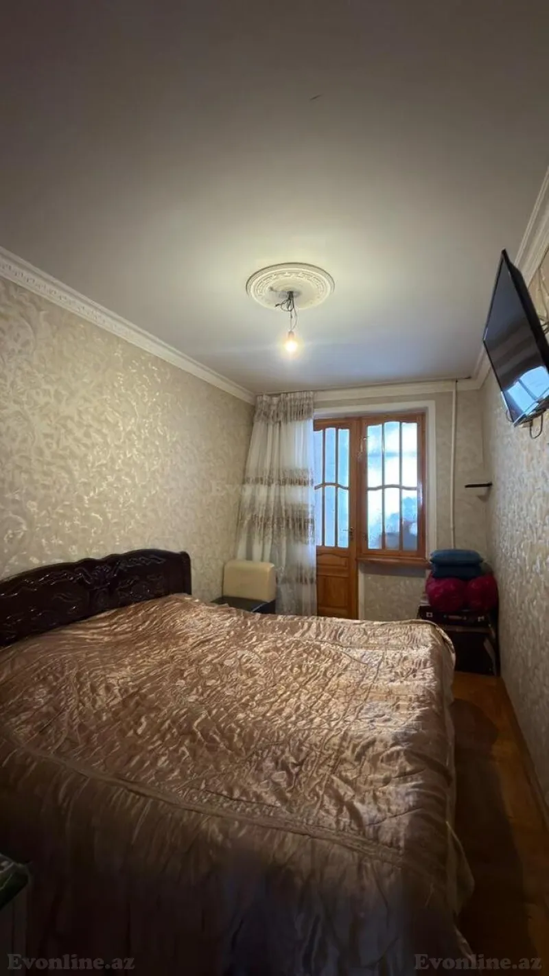 Satılır 4 otaqlı Mənzil Köhnə tikili 85 m² Əhmədli - şəkil 5