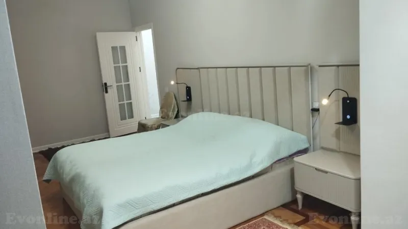 Satılır 3 otaqlı Mənzil Köhnə tikili 85 m² Həzi Aslanov