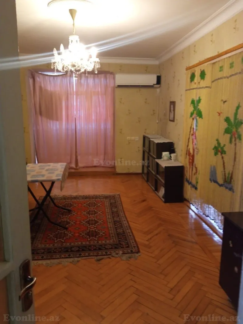 Satılır 3 otaqlı Mənzil Köhnə tikili 75 m² Yasamal - şəkil 8