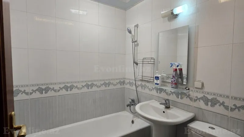 Satılır 3 otaqlı Mənzil Yeni tikili 125 m² Elmlər Akademiyası m. - şəkil 13