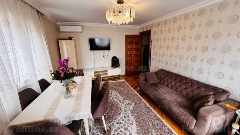 Satılır 3 otaqlı Mənzil Köhnə tikili 65 m² Yasamal