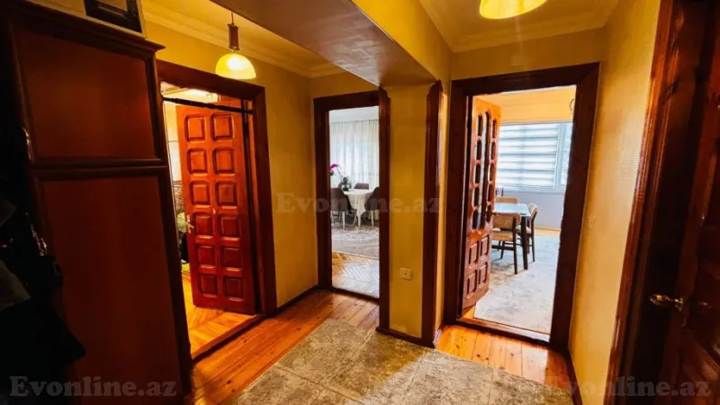 Satılır 3 otaqlı Mənzil Köhnə tikili 65 m² Yasamal - şəkil 4