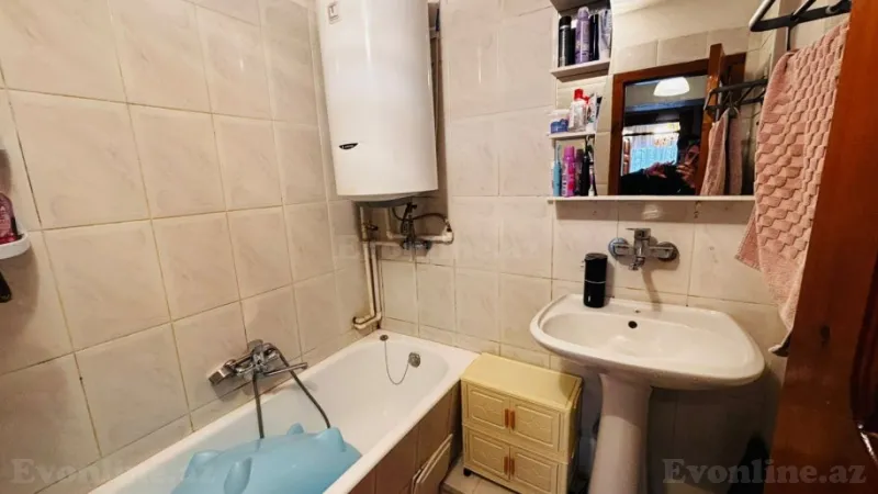 Satılır 3 otaqlı Mənzil Köhnə tikili 65 m² Yasamal - şəkil 14